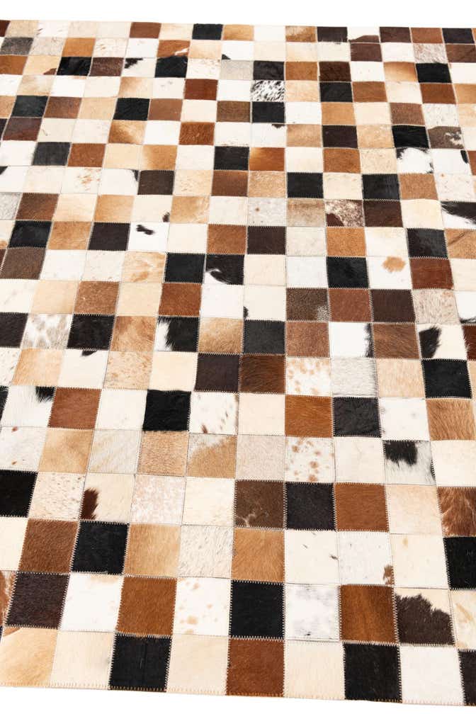 5' 1 x 8' Cowhide Leather Rug