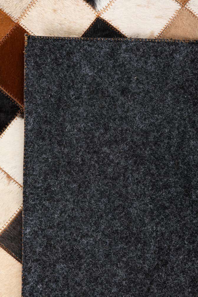 5' x 8' Cowhide Leather Rug