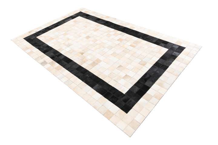 5' x 8' Cowhide Leather Rug