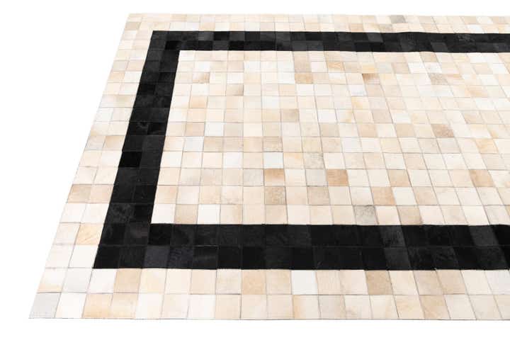 5' x 8' Cowhide Leather Rug