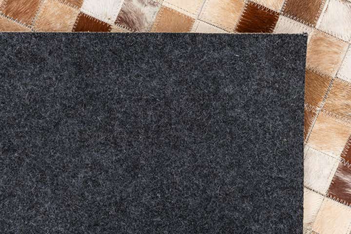 5' x 8' 1 Cowhide Leather Rug