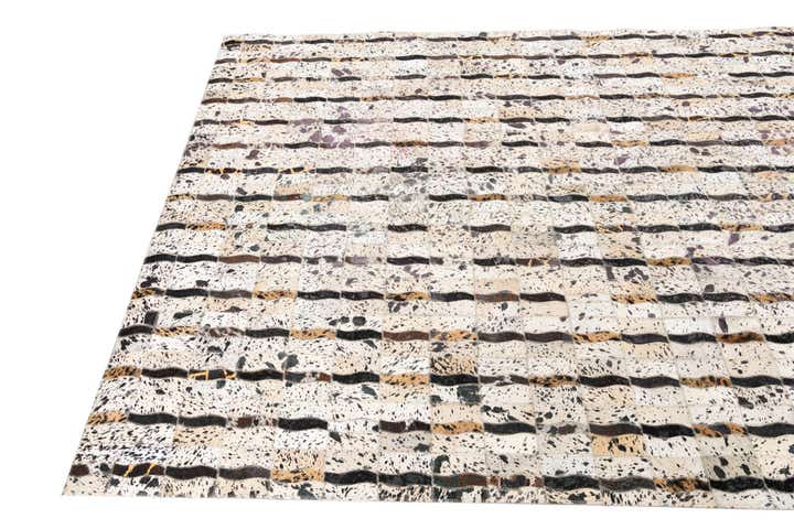 5' x 8' Cowhide Leather Rug