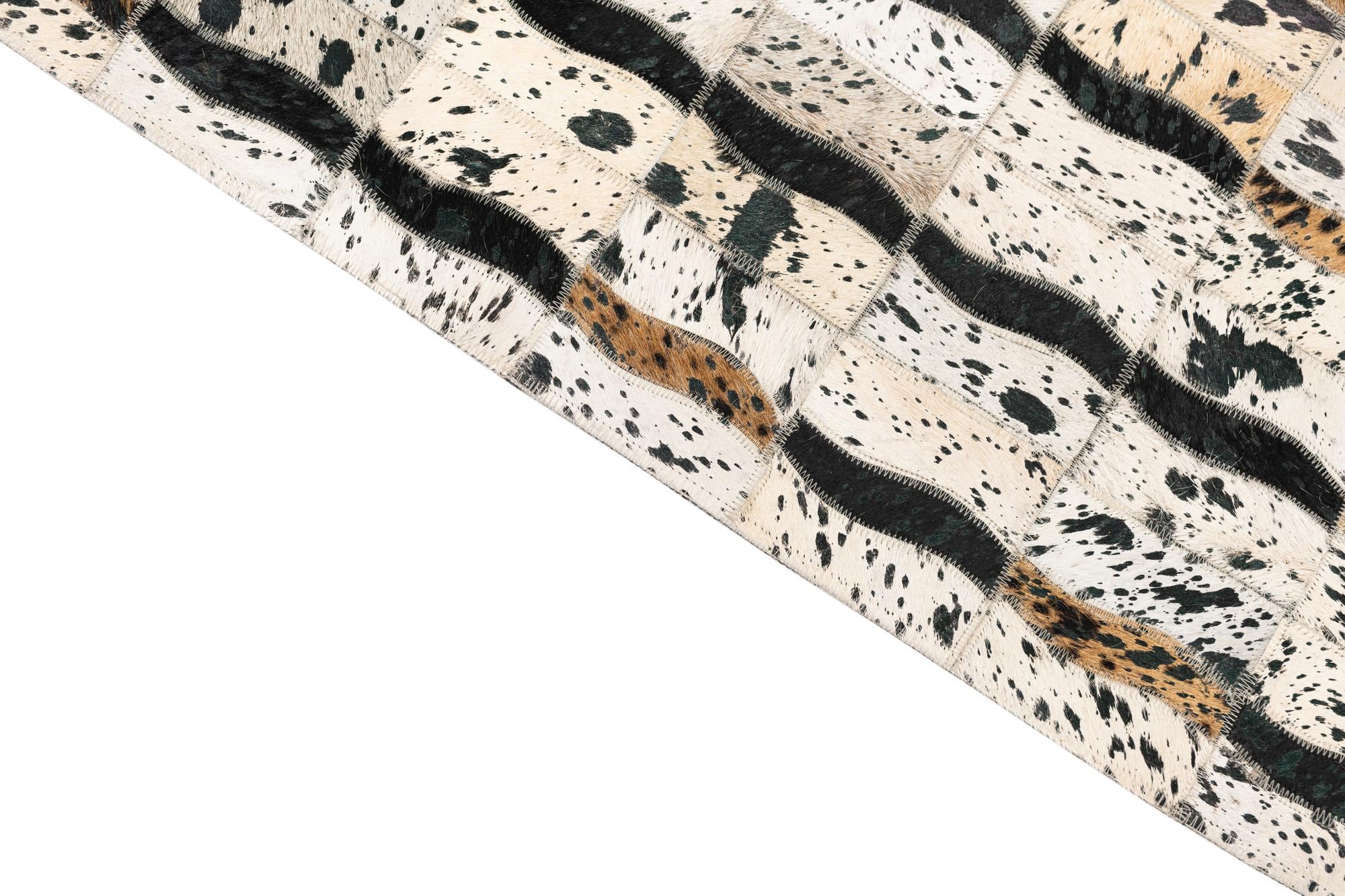 5' x 8' Cowhide Leather Rug