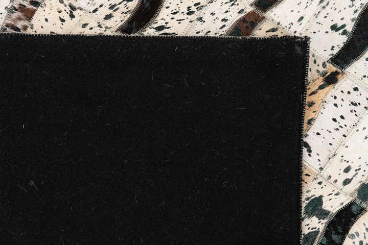 5' x 8' Cowhide Leather Rug