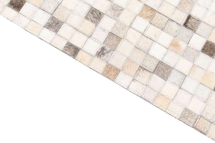 5' 1 x 8' Cowhide Leather Rug