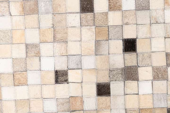 5' x 8' Cowhide Leather Rug