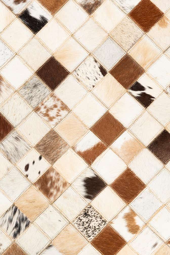 5' x 7' 10 Cowhide Leather Rug