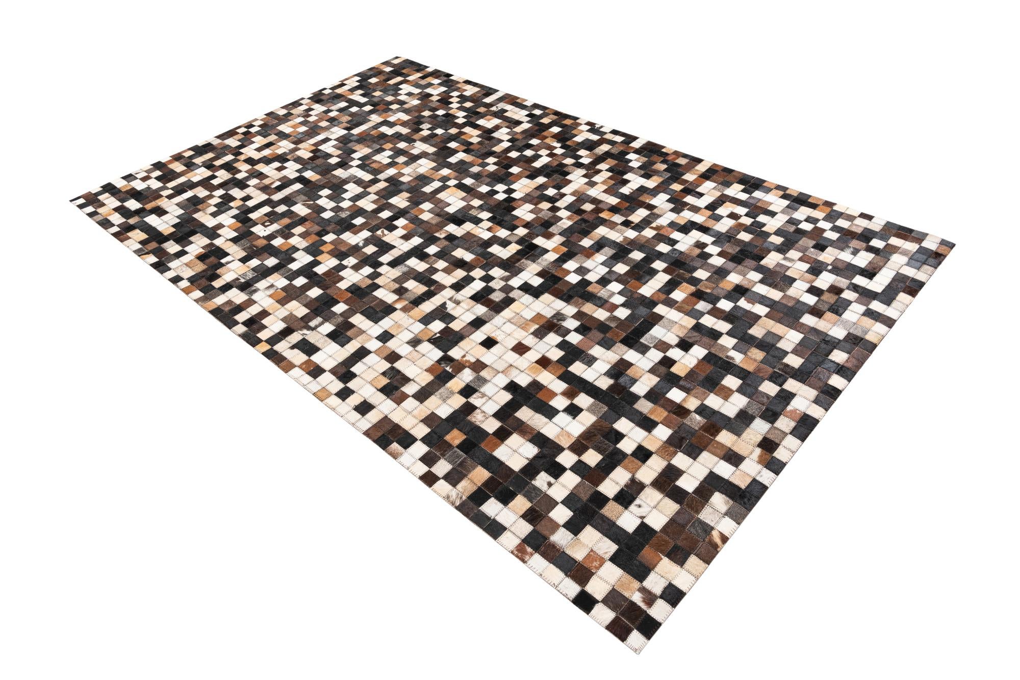 5' x 7' 10 Cowhide Leather Rug