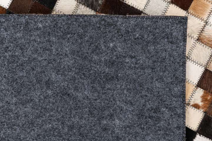 5' x 7' 10 Cowhide Leather Rug