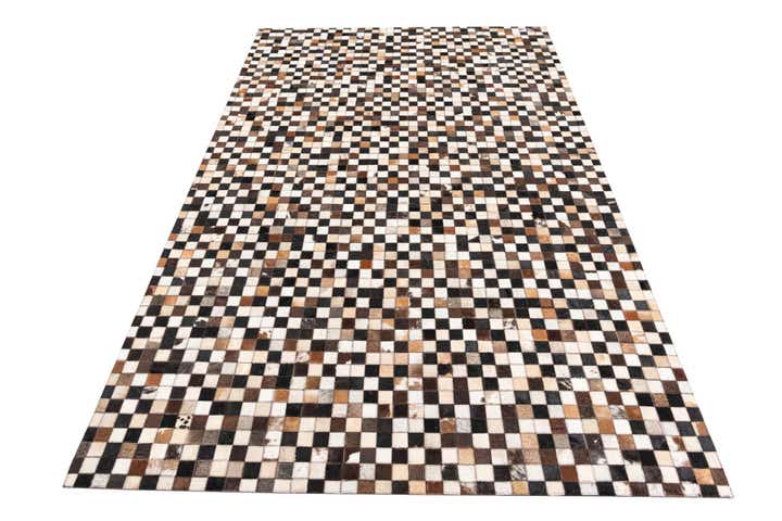 5' 1 x 8' Cowhide Leather Rug