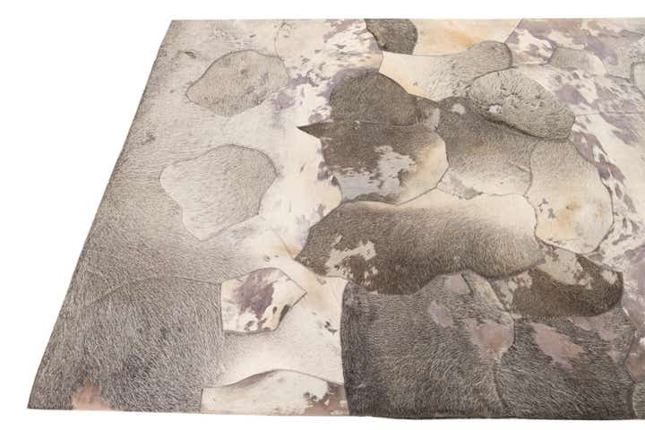 5' 3 x 7' 5 Cowhide Leather Rug