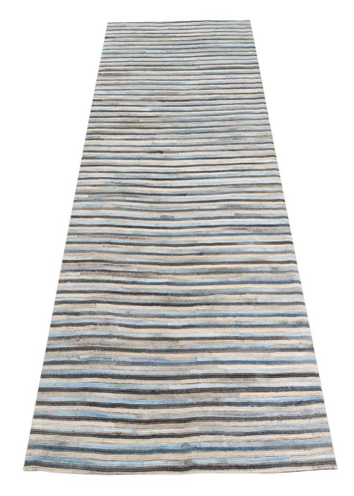 5' 1 x 7' 5 Cowhide Leather Rug