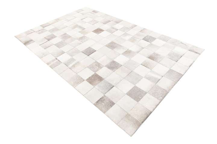 5' x 8' Cowhide Leather Rug