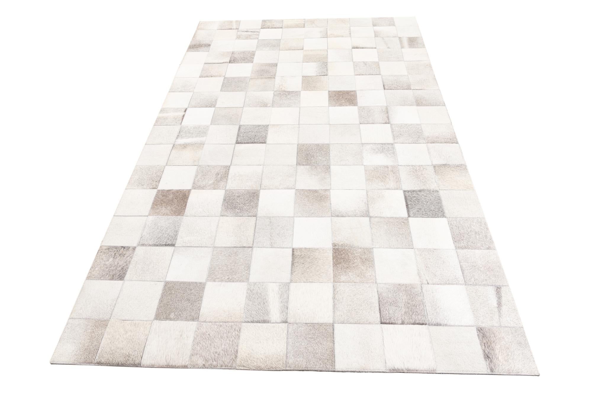 5' x 8' Cowhide Leather Rug