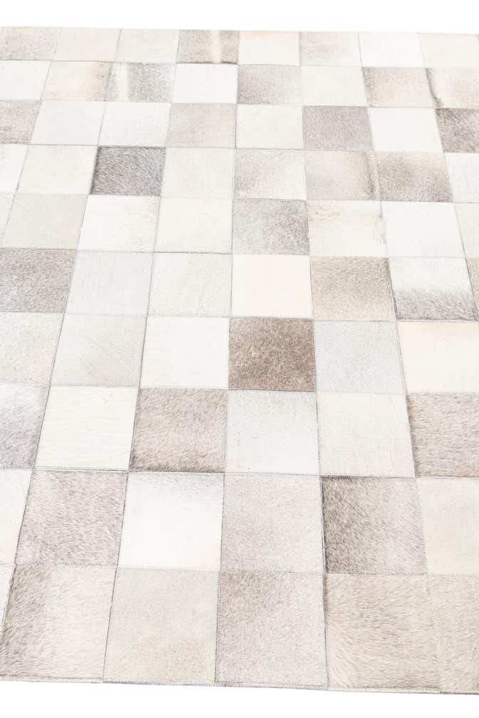 5' x 8' Cowhide Leather Rug