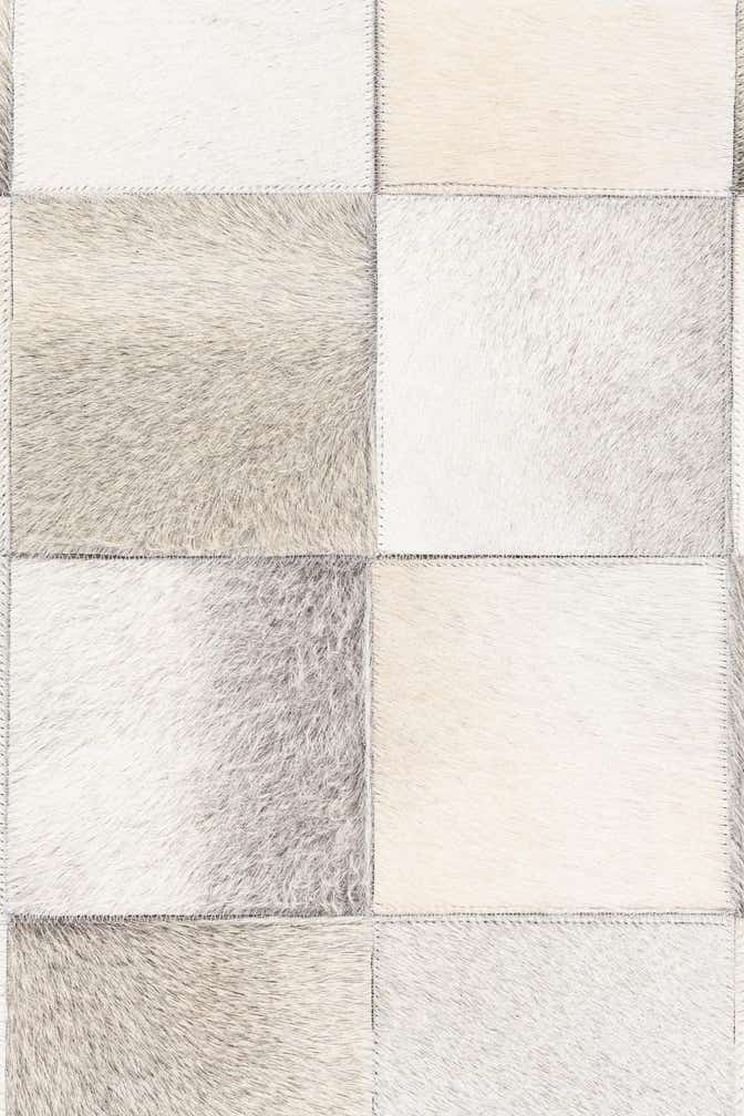 5' x 8' Cowhide Leather Rug
