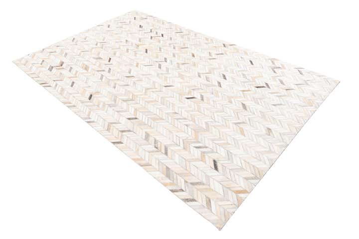 5' x 8' Cowhide Leather Rug
