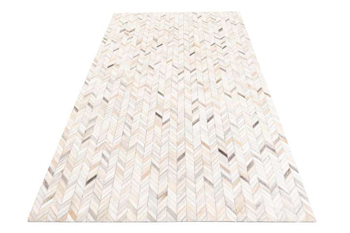 5' x 8' Cowhide Leather Rug