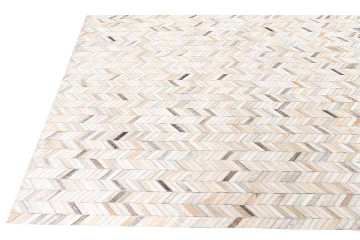 5' x 8' Cowhide Leather Rug