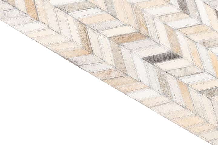 5' x 8' Cowhide Leather Rug