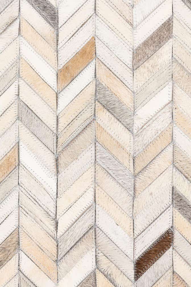 5' x 8' Cowhide Leather Rug