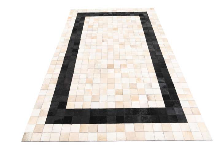 5' x 8' Cowhide Leather Rug