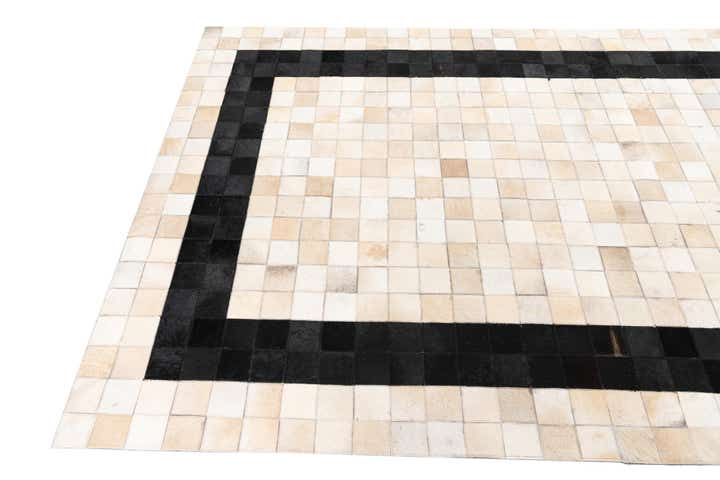 5' x 8' Cowhide Leather Rug
