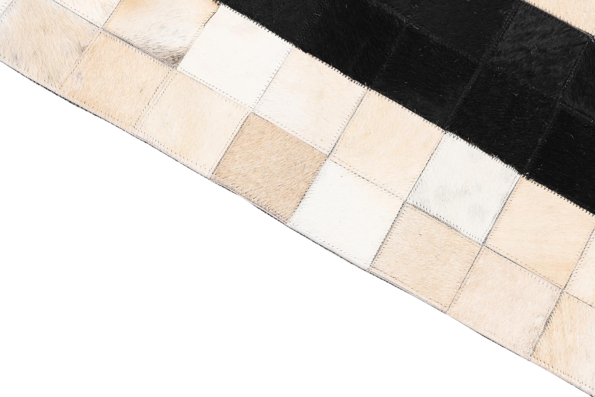 5' x 8' Cowhide Leather Rug
