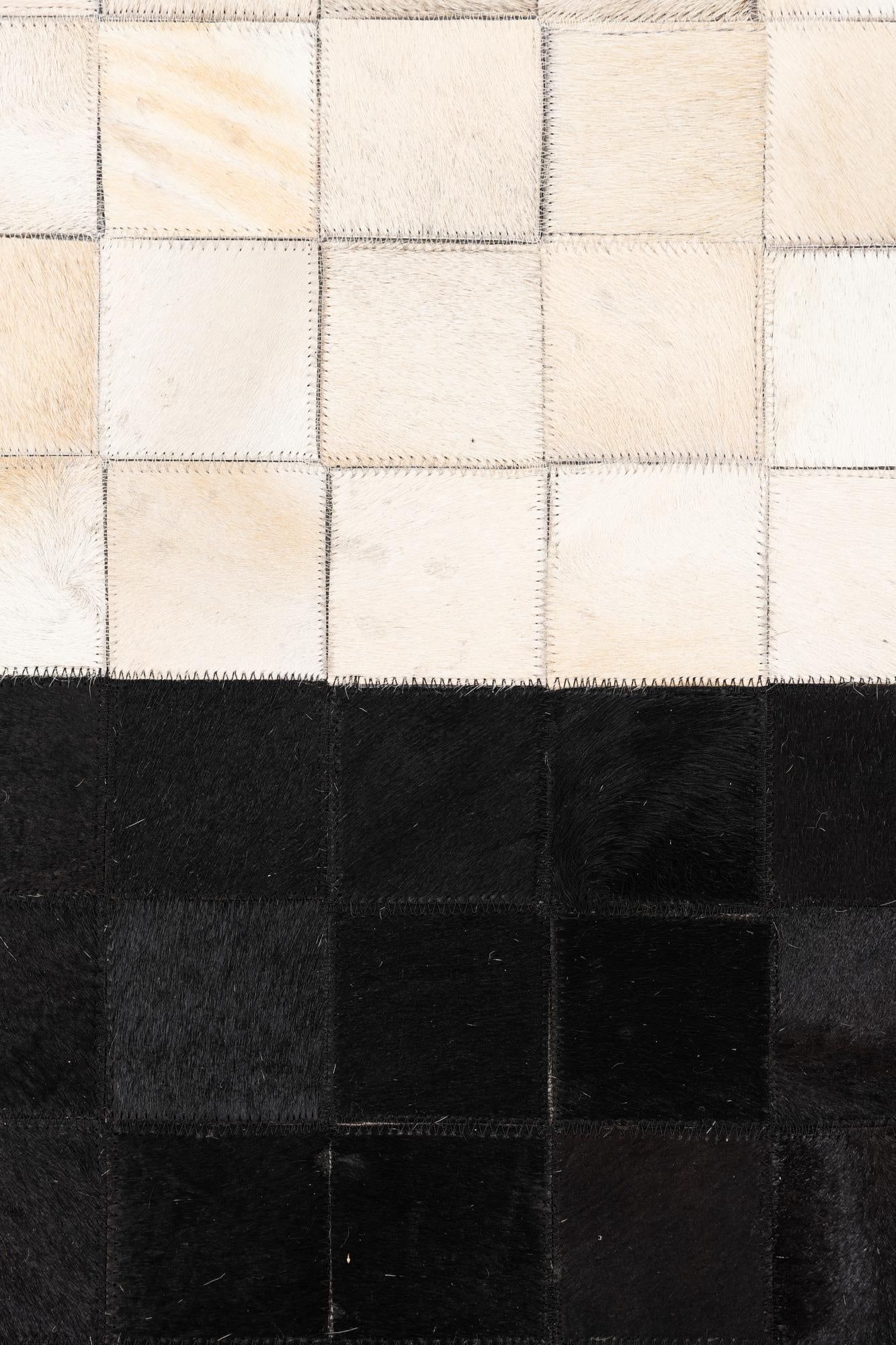 5' x 8' Cowhide Leather Rug