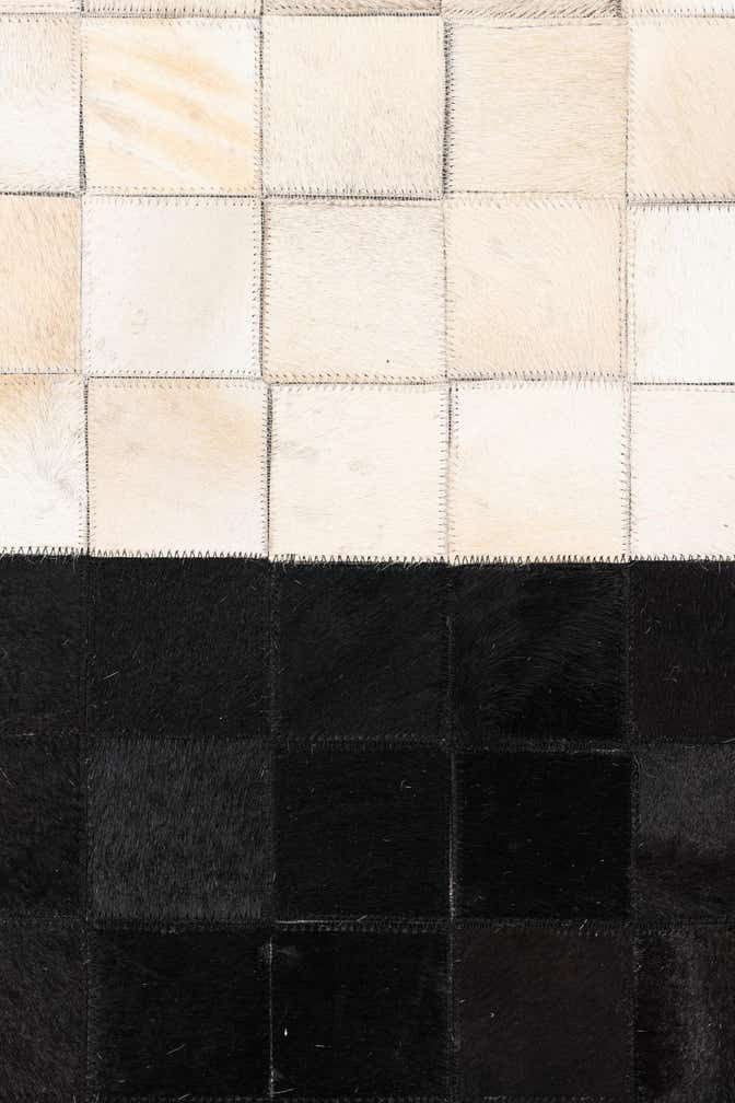 5' x 8' Cowhide Leather Rug