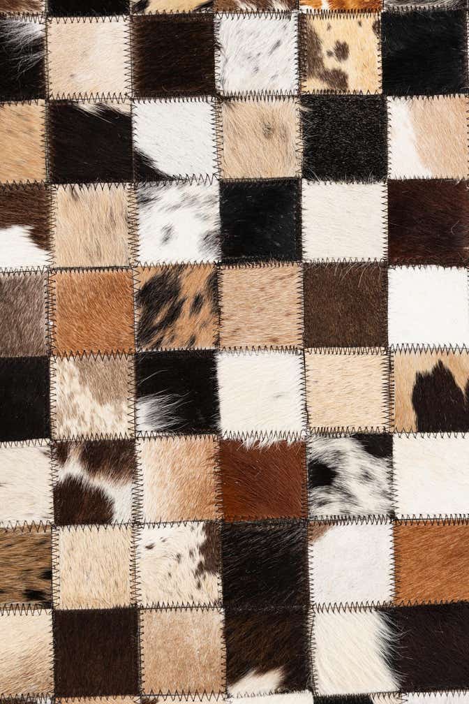 5' x 8' Cowhide Leather Rug