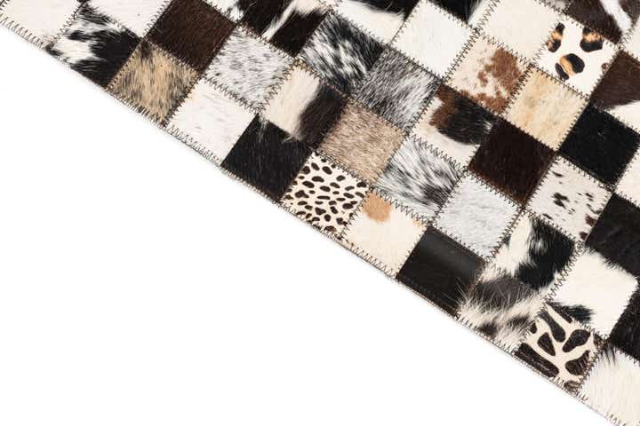 5' x 8' Cowhide Leather Rug