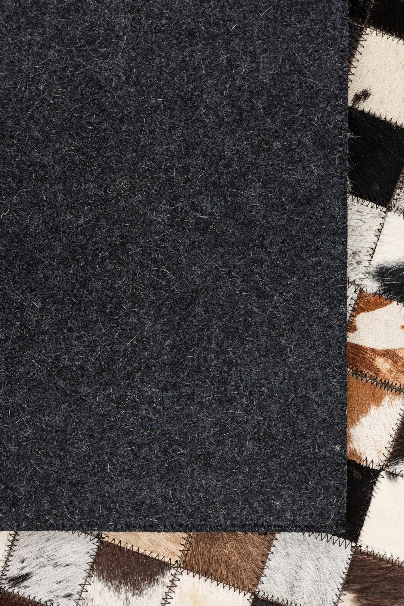 5' x 8' Cowhide Leather Rug