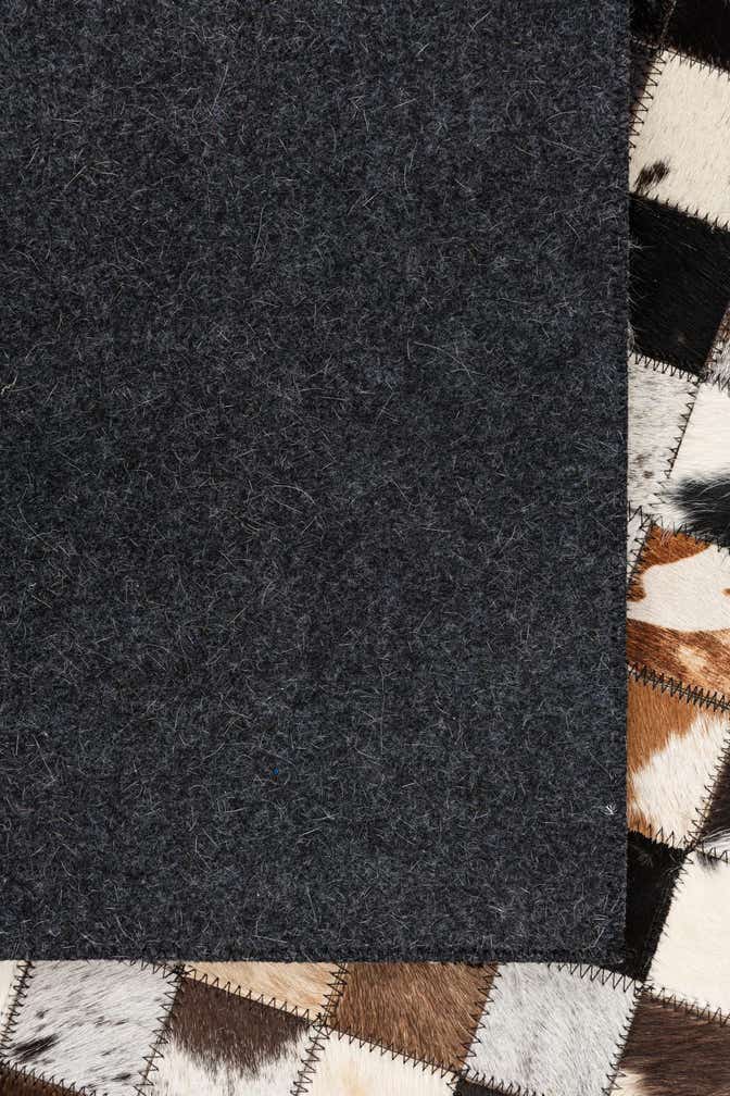 5' x 8' Cowhide Leather Rug