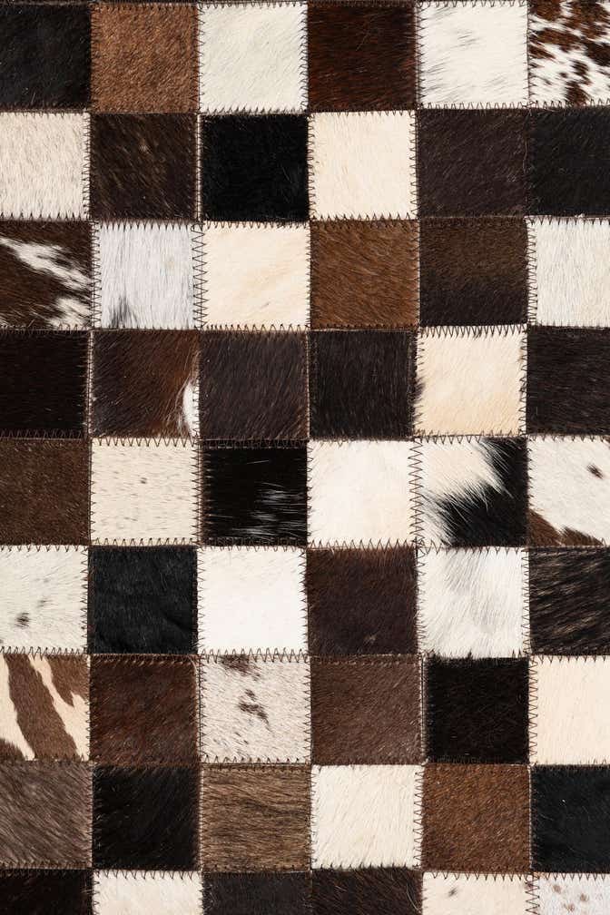 5' 1 x 8' Cowhide Leather Rug