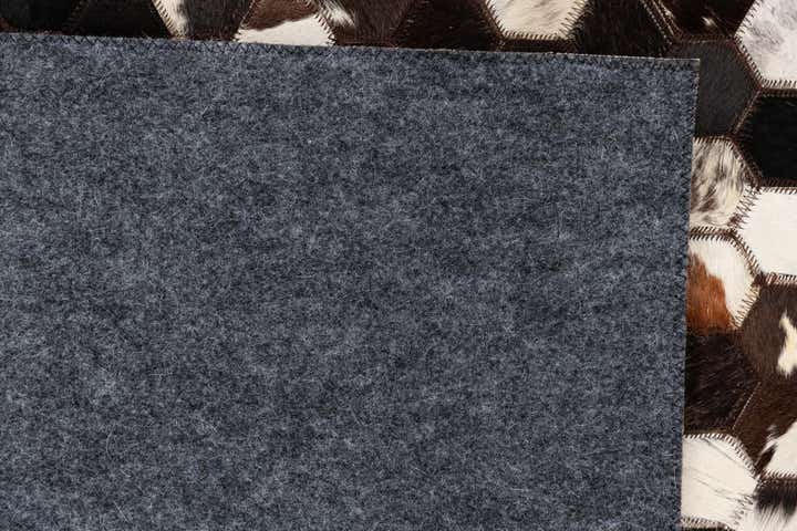 5' x 8' Cowhide Leather Rug