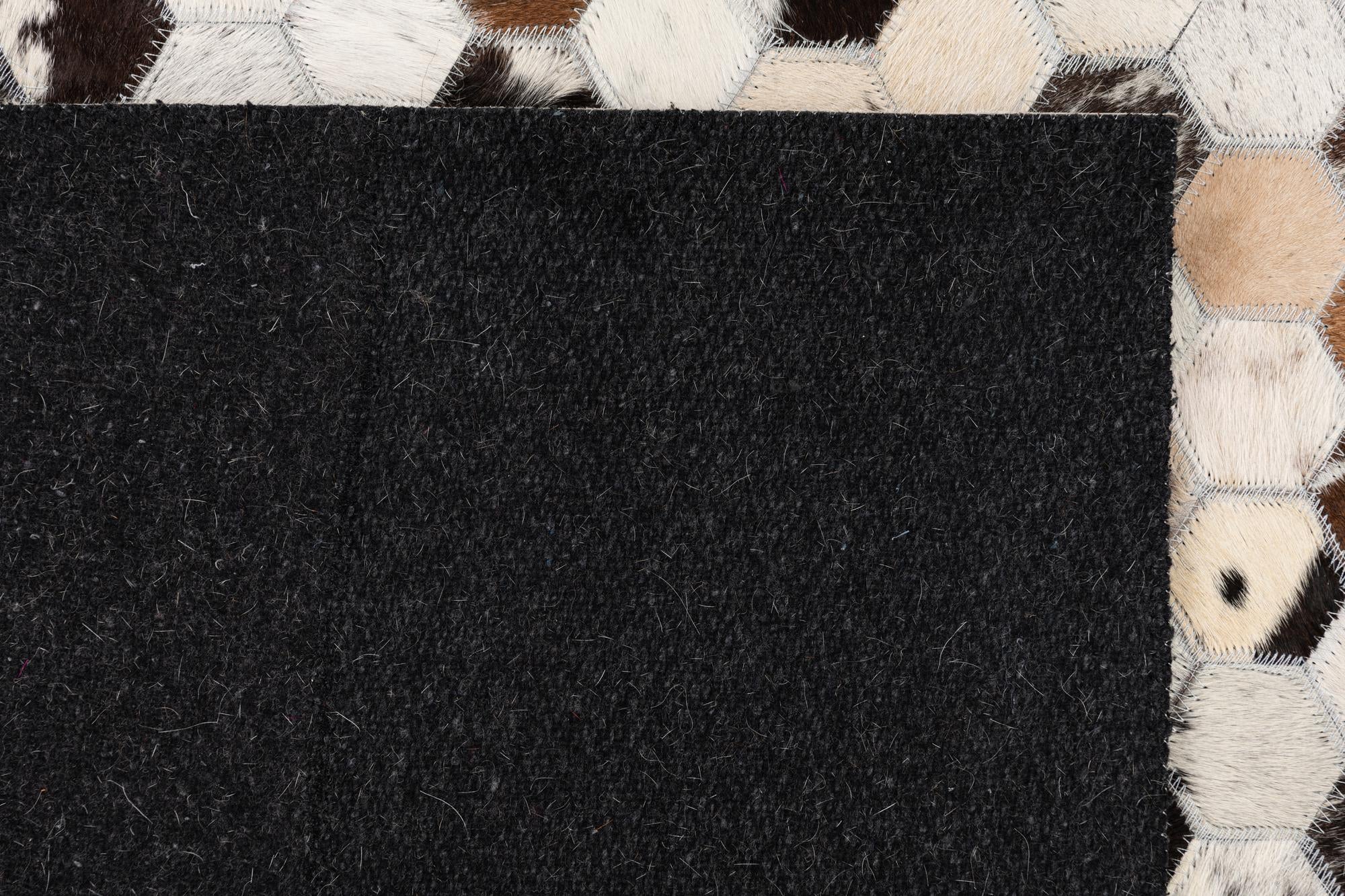 5' x 8' Cowhide Leather Rug