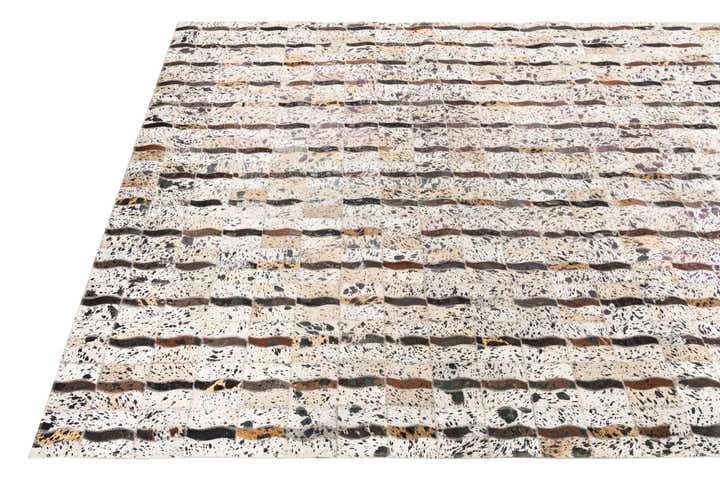 5' x 8' 1 Cowhide Leather Rug