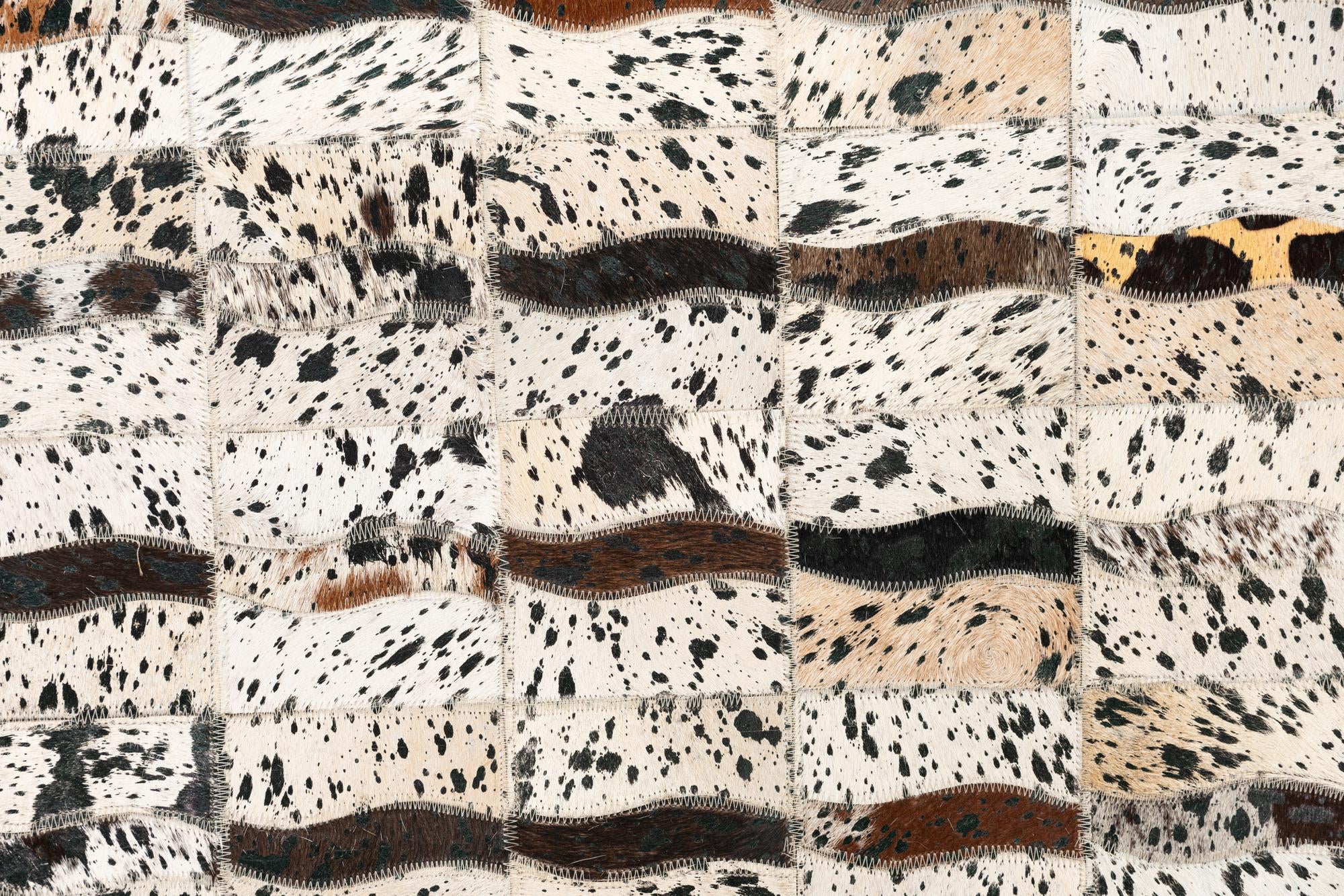 5' x 8' 1 Cowhide Leather Rug