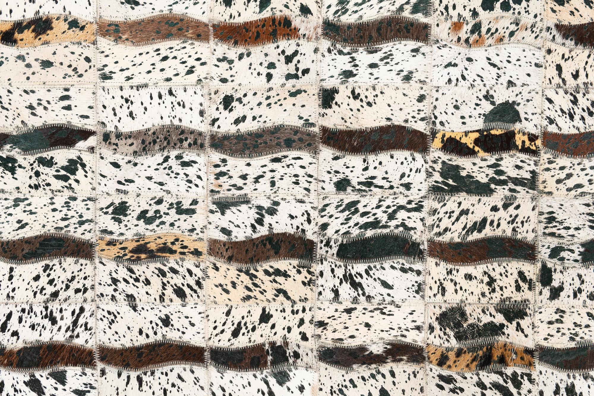 5' x 8' 1 Cowhide Leather Rug