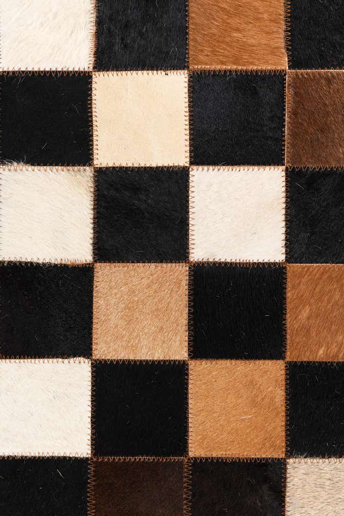 5' x 8' Cowhide Leather Rug