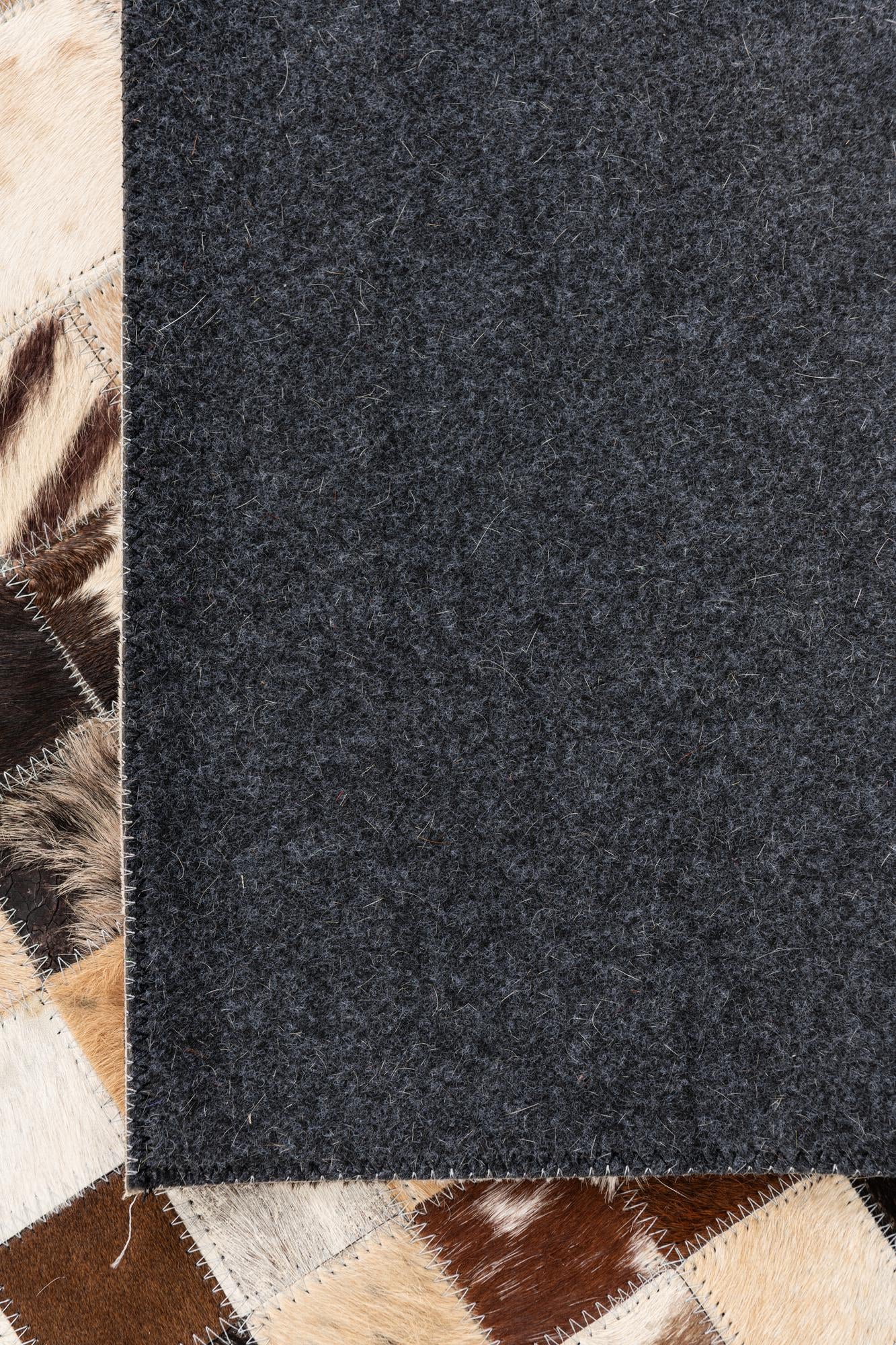5' x 8' Cowhide Leather Rug
