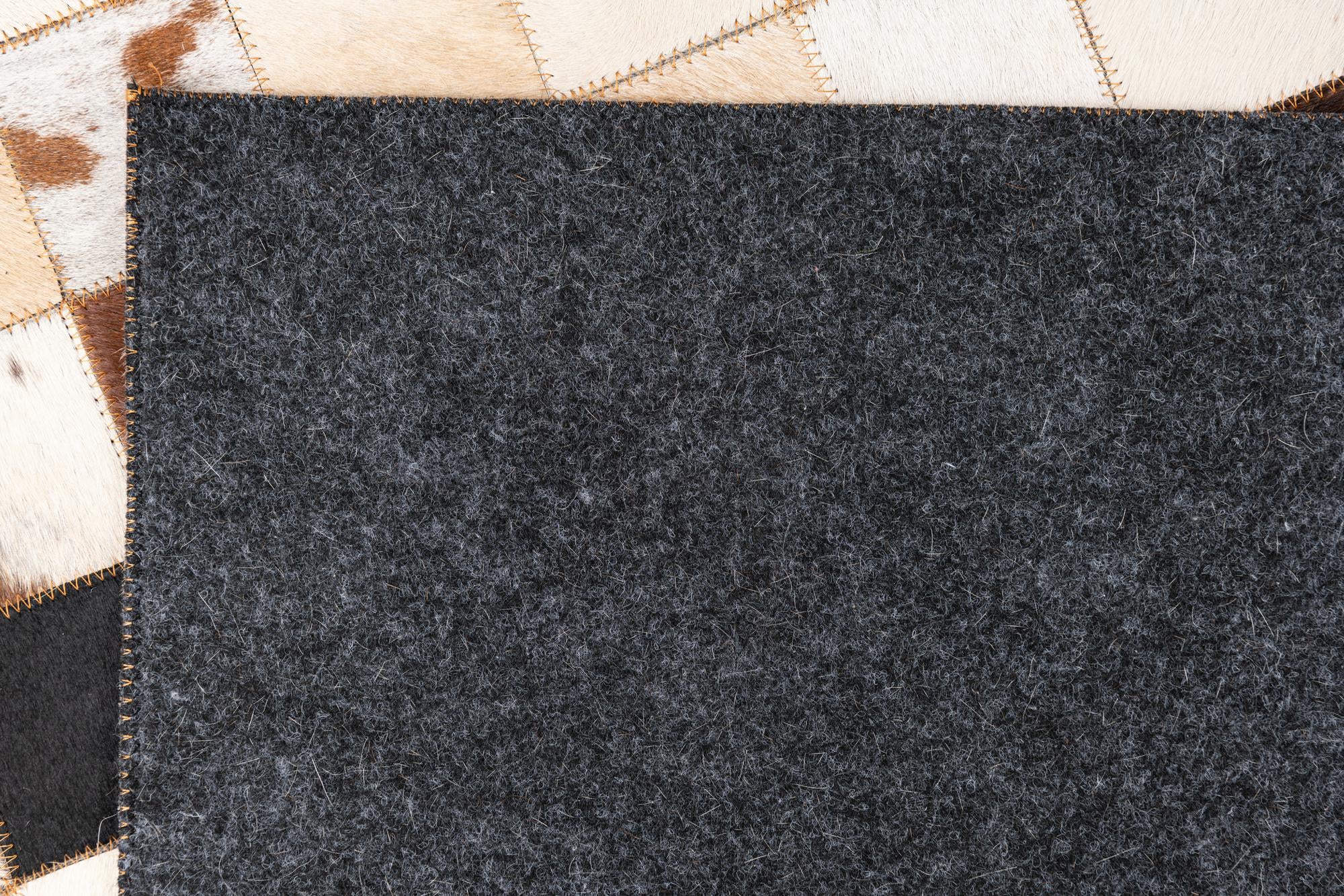 5' x 8' Cowhide Leather Rug