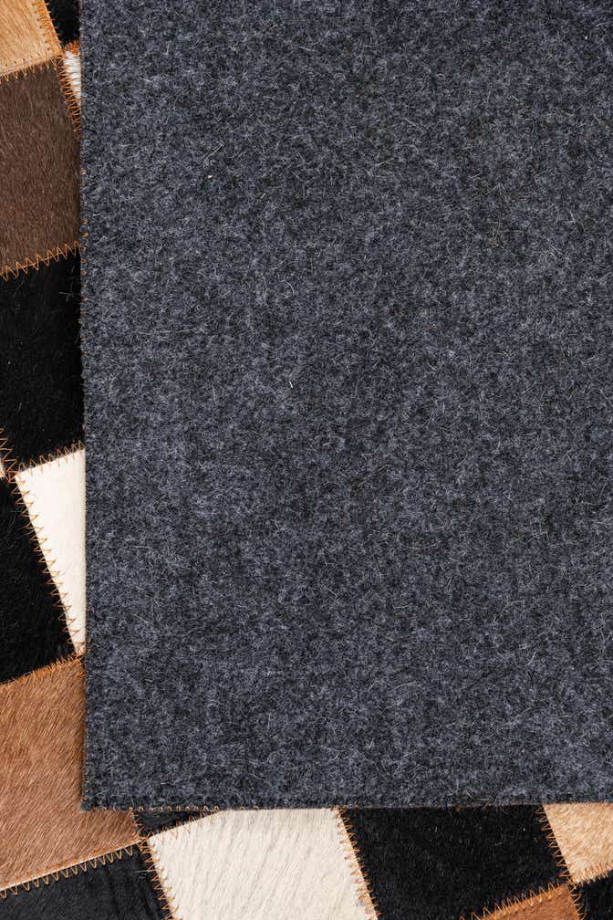 5' x 8' Cowhide Leather Rug