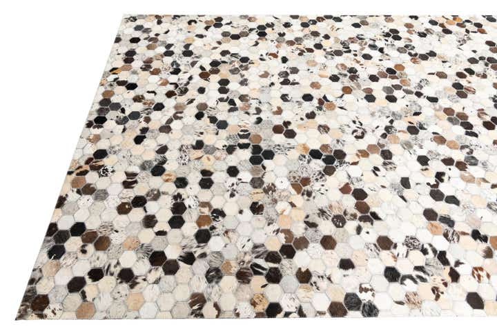 5' x 8' Cowhide Leather Rug