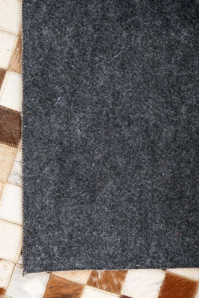 5' x 7' 10 Cowhide Leather Rug