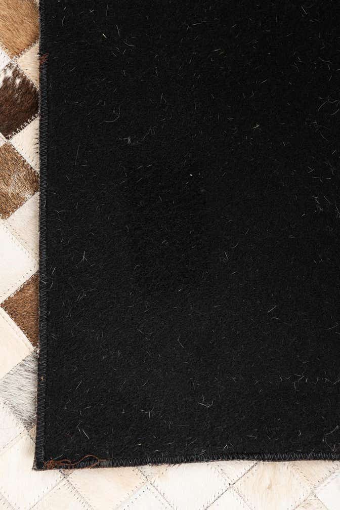 5' x 8' Cowhide Leather Rug