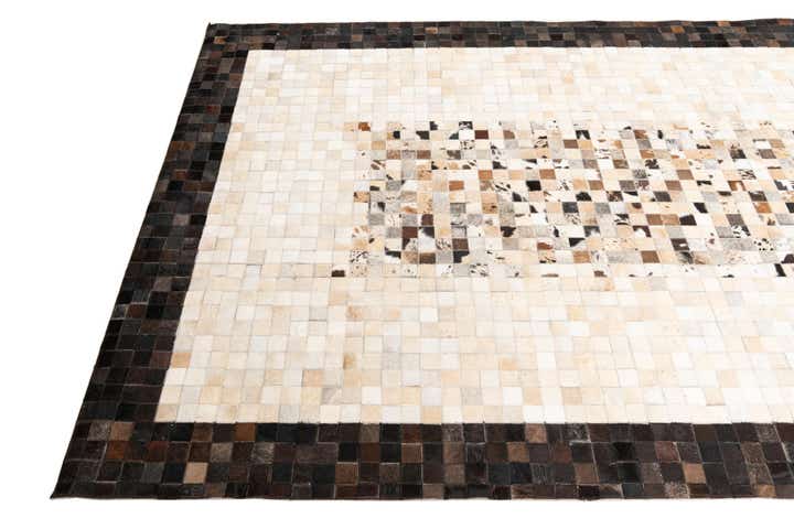 5' x 8' Cowhide Leather Rug