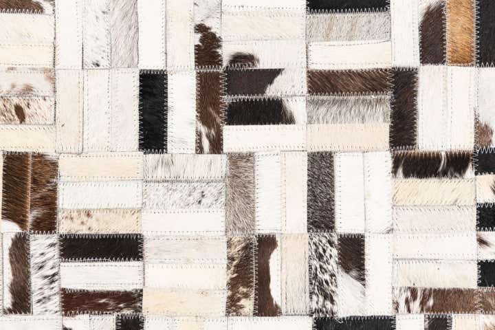 5' x 7' 10 Cowhide Leather Rug