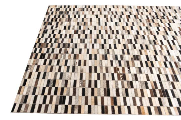 5' x 8' Cowhide Leather Rug
